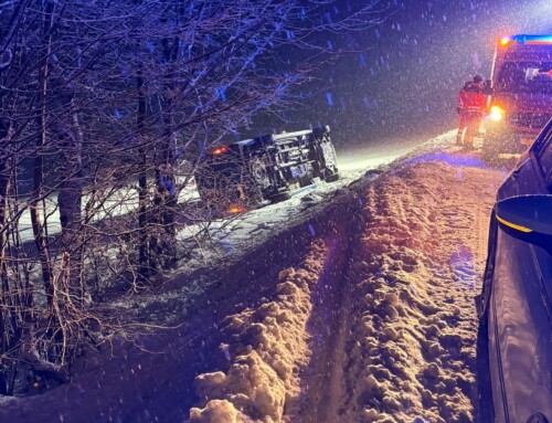 Verkehrsunfall mit eingeklemmter Person FRG 16 Heldengut