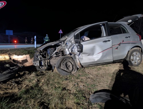 Verkehrsunfall B 12 Abzweigung Ort